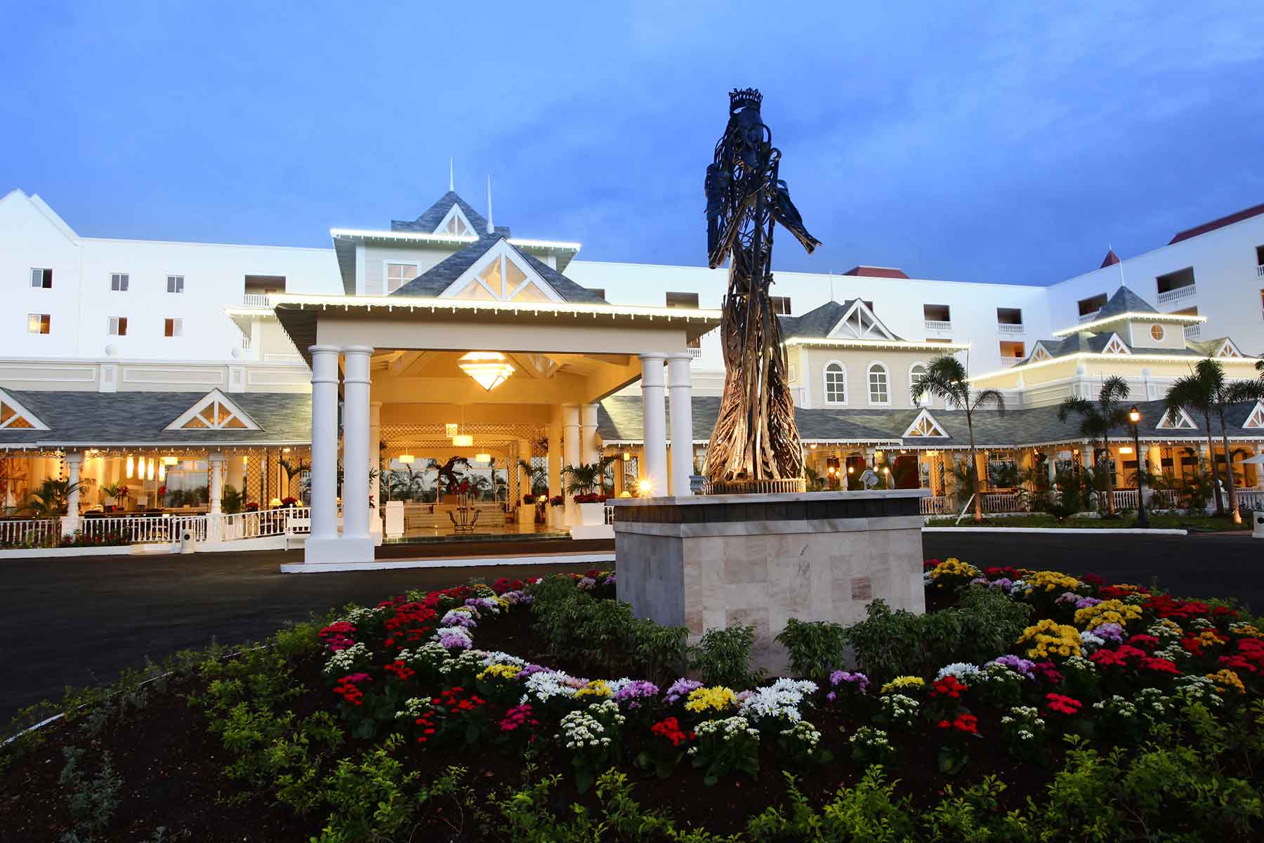 All Inclusive at Luxury Runway Bay Don Pablo collection 3