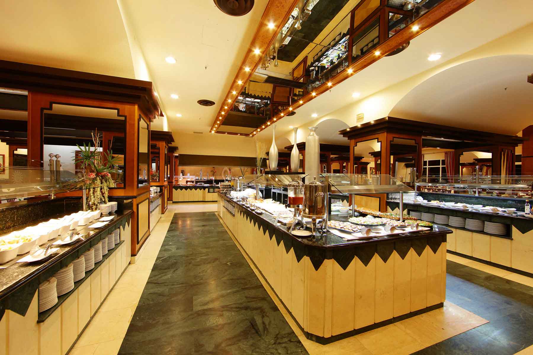 Gastronomy at Bahia Principe San Felipe 8