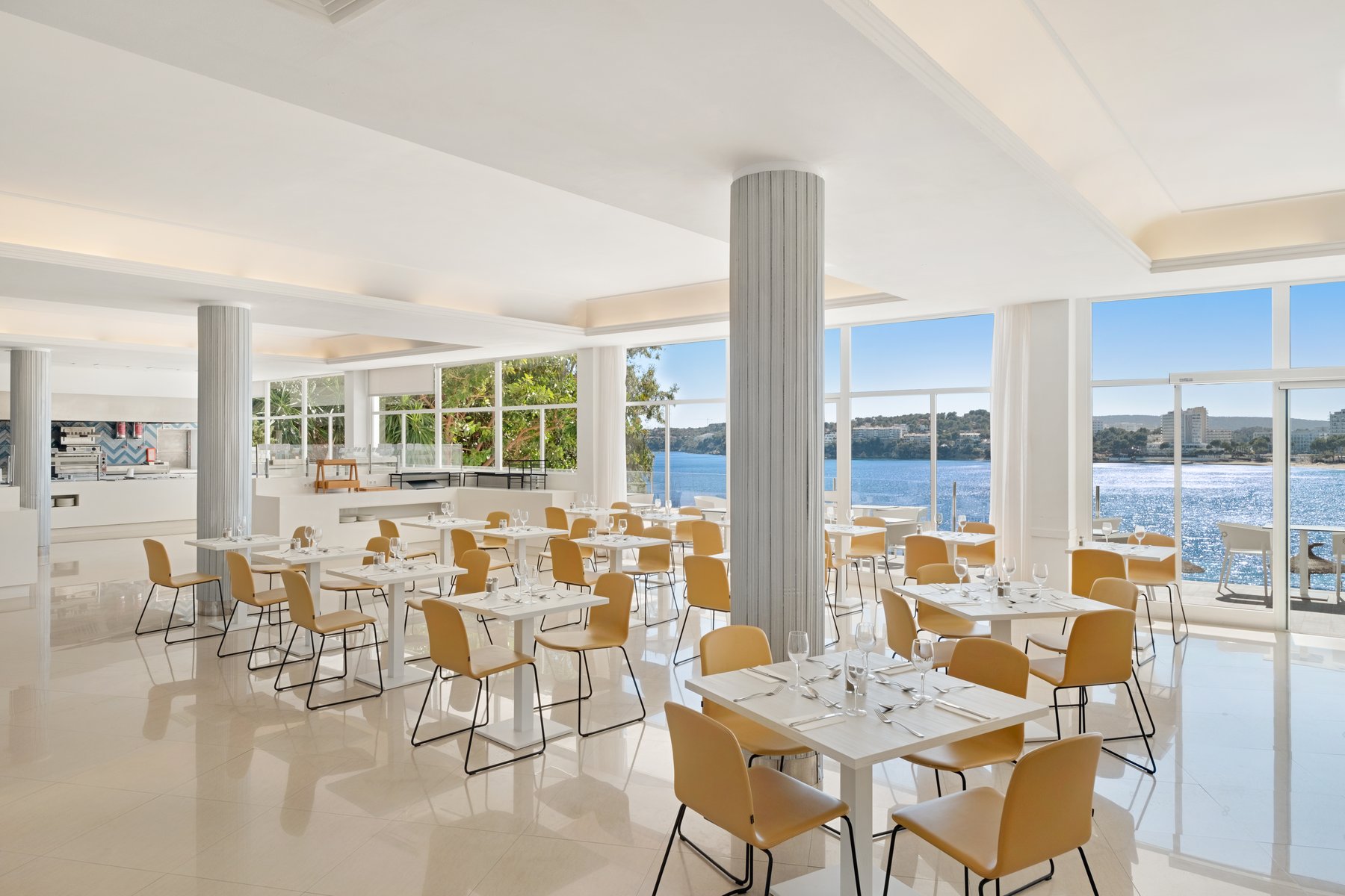 Gallery Resort Coral Playa 4