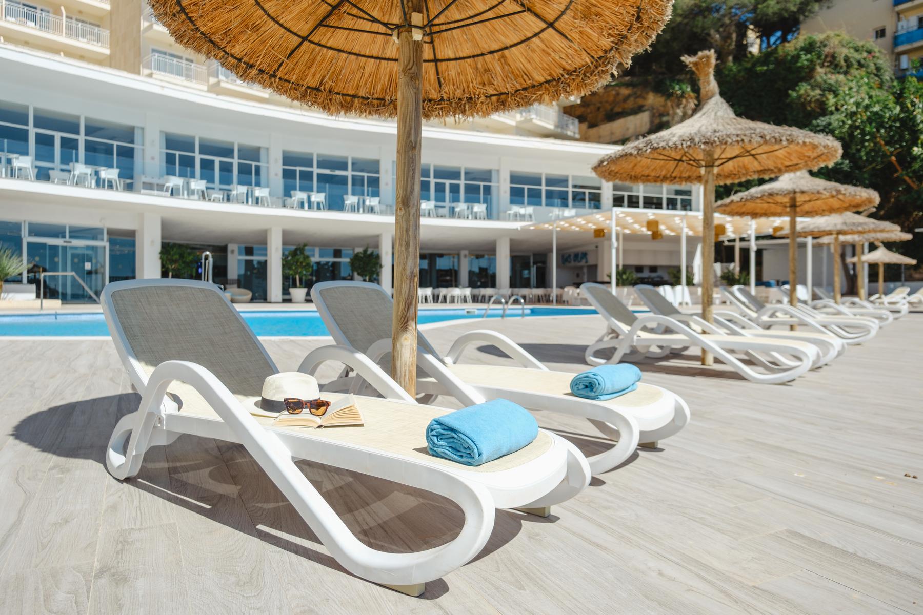 Gallery Resort Coral Playa 6