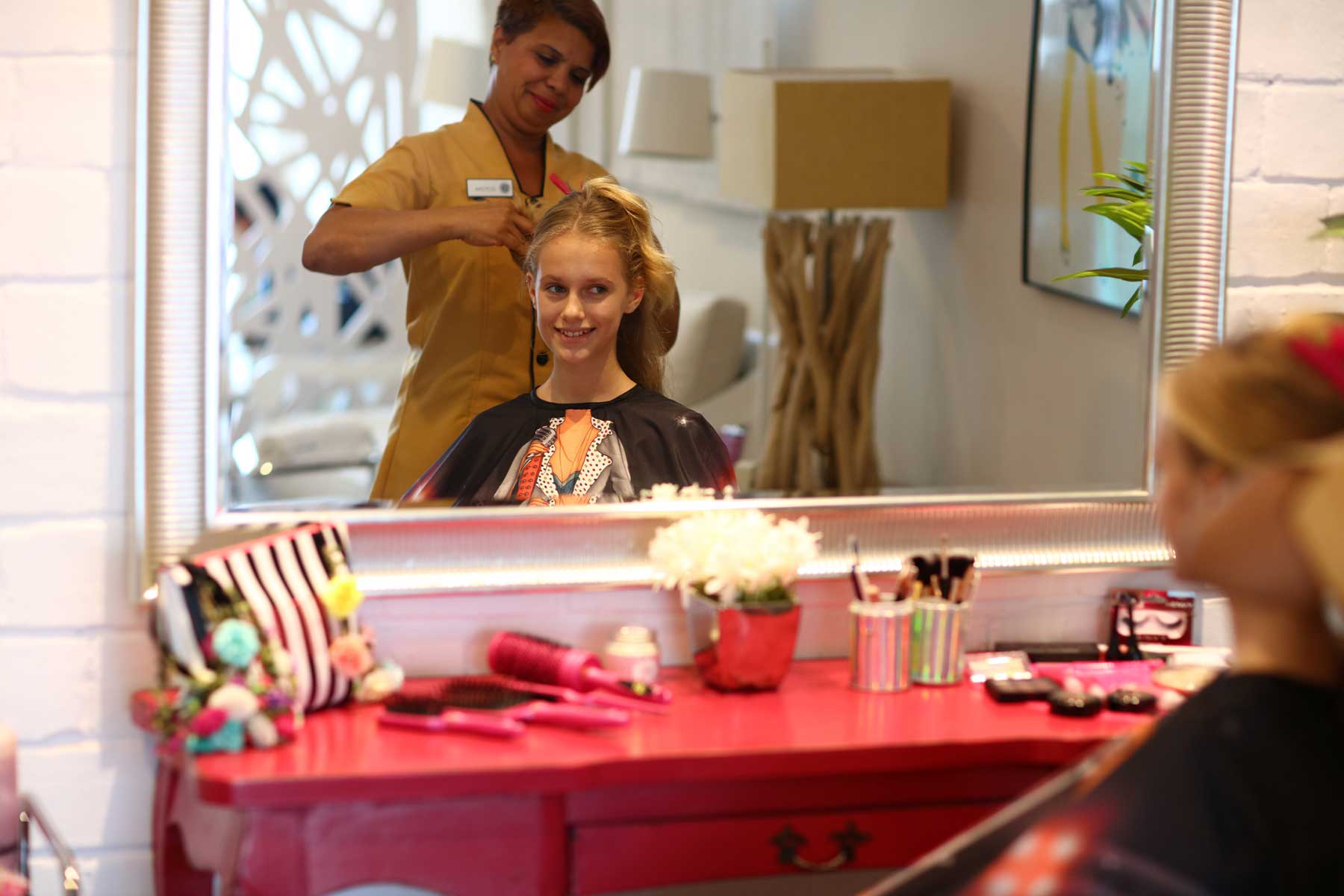 Family Friends Experience 8