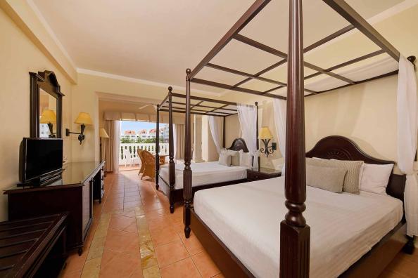 Junior Suite Superior at Grand Bahia Principe Jamaica 1